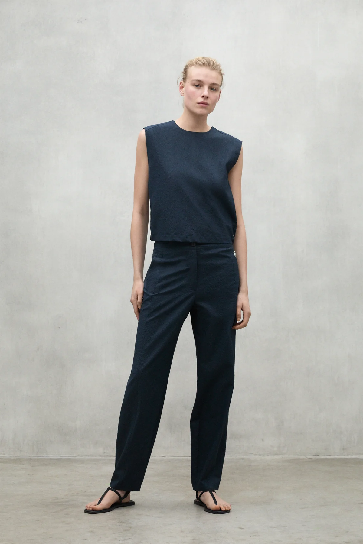 color-haileyalf-shirt-woman